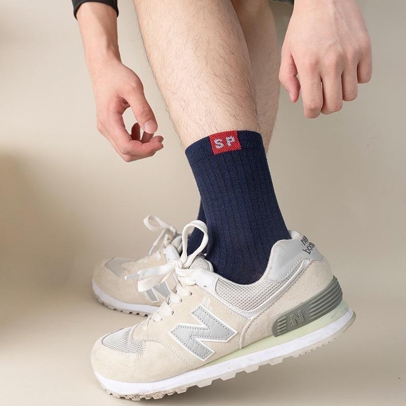 FreeShiping [10 pairs per bag] (Sizes: 36-43) Men's cotton socks, simple style, lettered mid-tube jacquard casual socks